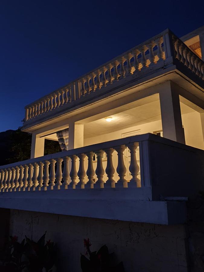 Kuca Za Odmor Seahouse Apartment Karlobag Exterior photo