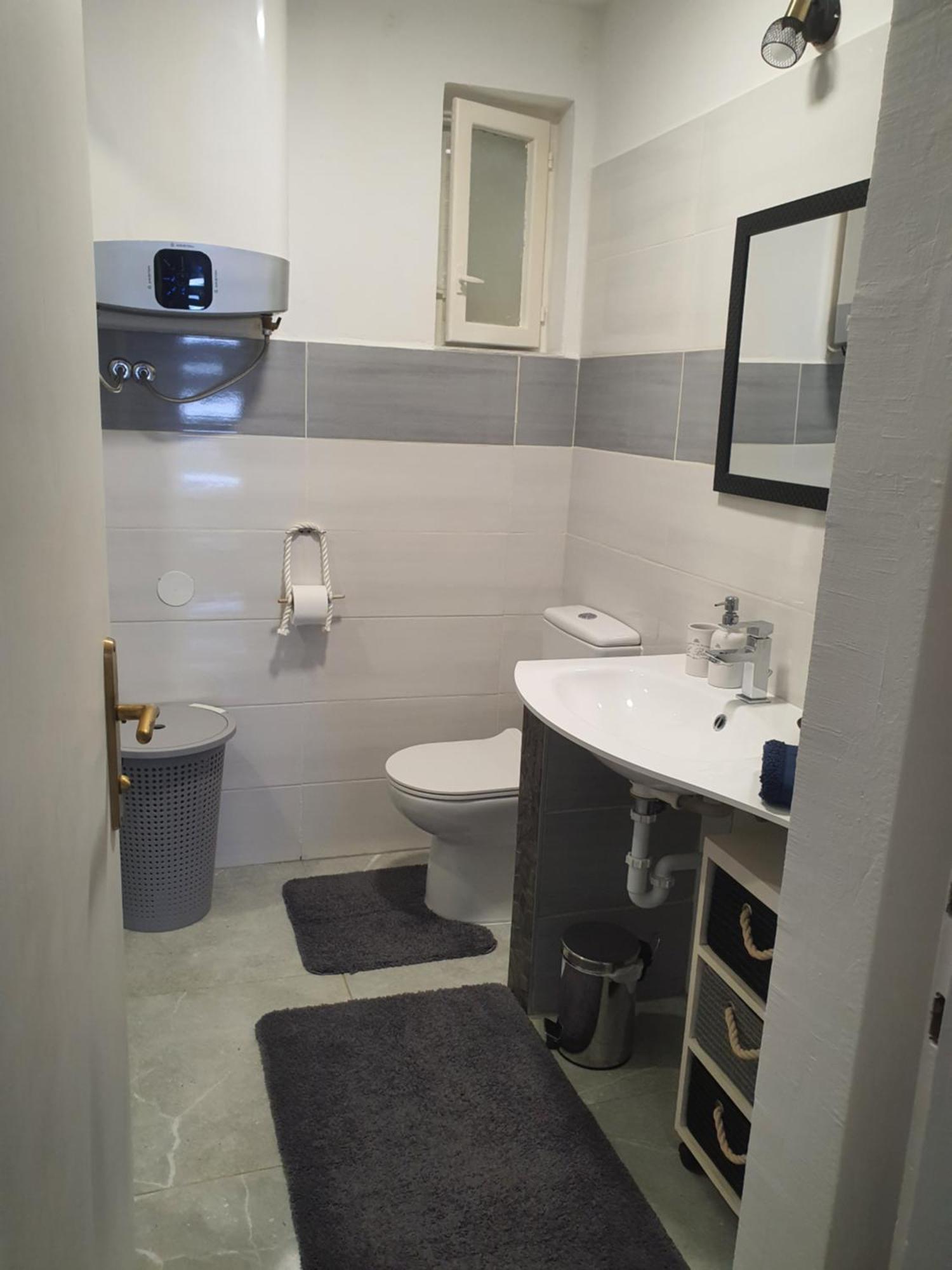 Kuca Za Odmor Seahouse Apartment Karlobag Exterior photo
